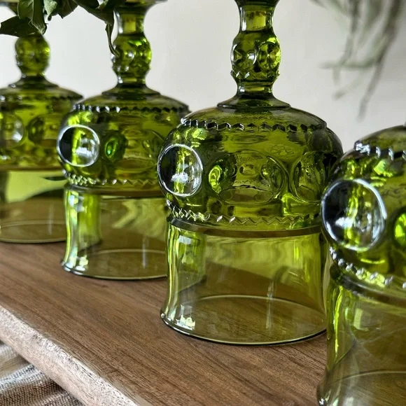 !!SOLD!!Vintage Rare Indiana Emerald Fingerprint Goblet Glasses - Picture 5 of 6